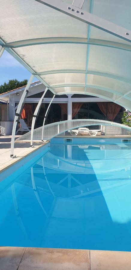 Vila Plaisirs De Lege Exteriér fotografie